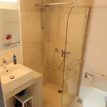 Bougainvillea Typical Town House - Private Rooftop بيت للعطل *