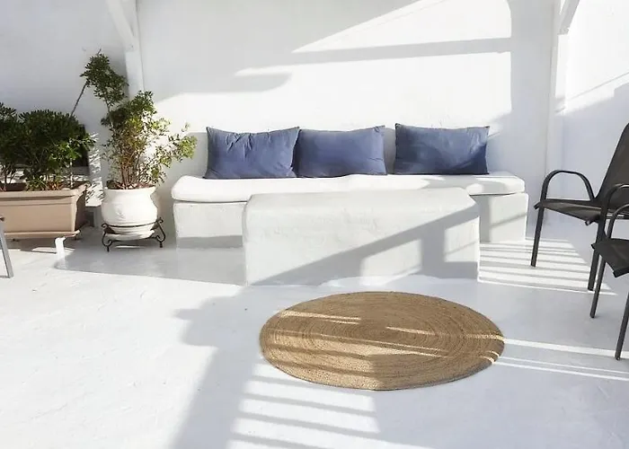 Bougainvillea Typical Town House - Private Rooftop Prázdninový dům